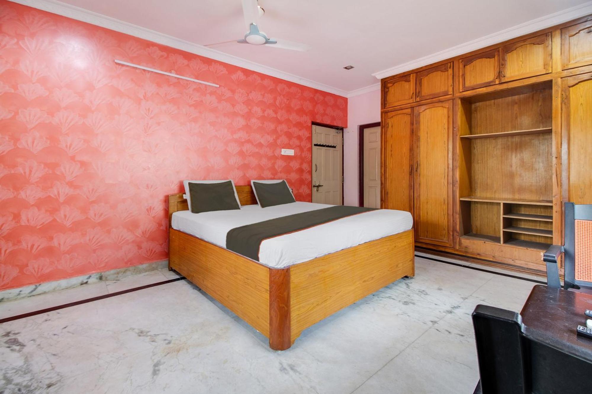 Collection O Palm Exotica Hotel Visakhapatnam Exterior photo
